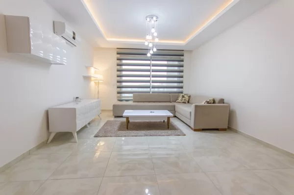 Alanya Mahmutlar'da şık 1+1 daire