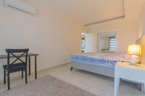 Alanya Mahmutlar'da şık 1+1 daire