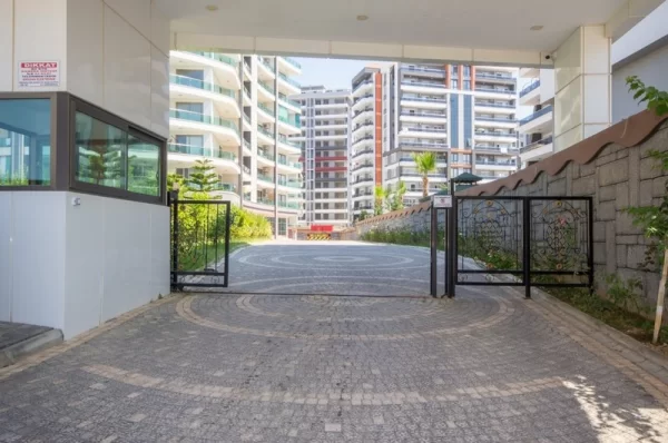 Alanya Mahmutlar'da şık 1+1 daire