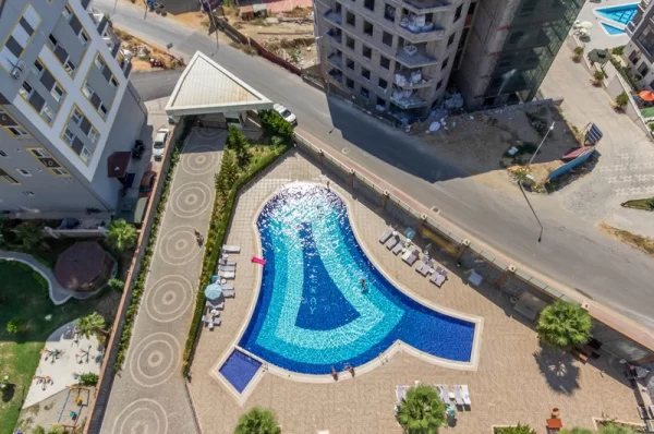 Alanya Mahmutlar'da şık 1+1 daire