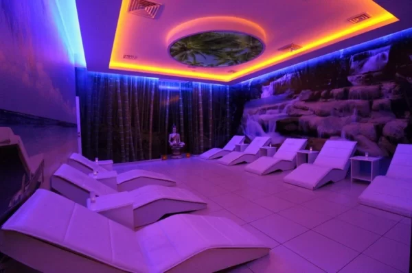 Alanya Mahmutlar'da şık 1+1 daire