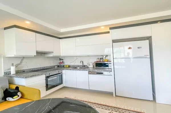 Contemporary Comfort: An Inviting 1+1 Property in Mahmutlar