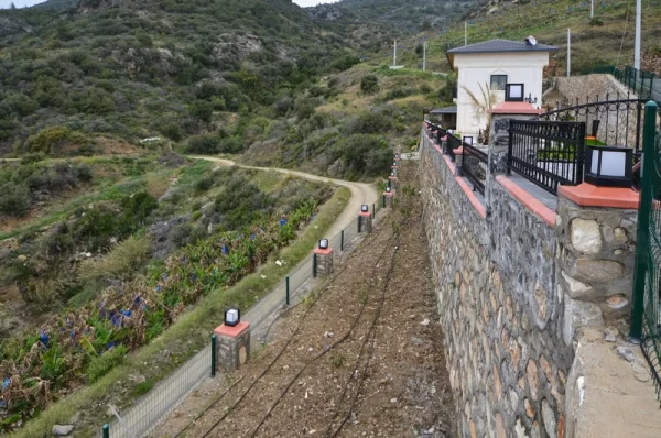 Olağanüstü Lüks Yaşam: Büyüleyici Deniz Manzaralı 3+1 Eşyalı Villa