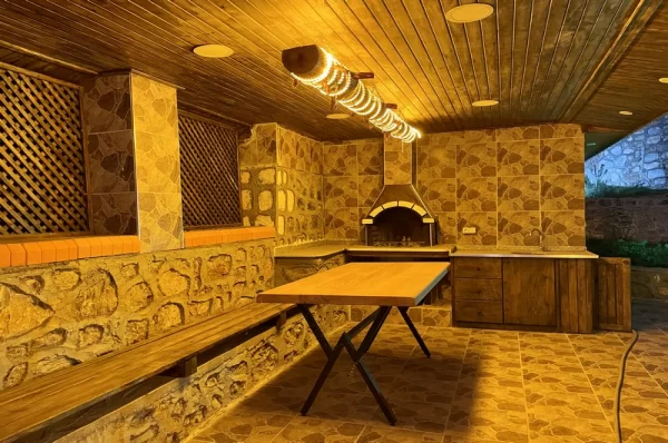 Olağanüstü Lüks Yaşam: Büyüleyici Deniz Manzaralı 3+1 Eşyalı Villa