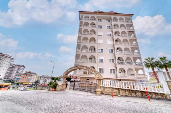 Fully Equipped 2+1 Peacefull and Luxe Apartment for Sale in Alanya