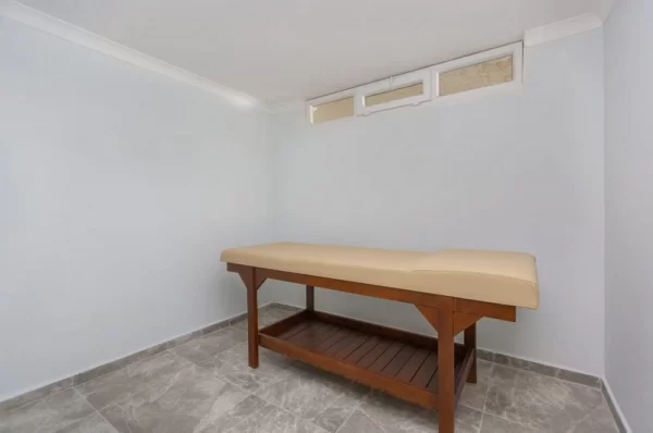 A Piece of Craftsmanship 400 Meters From the Sea, Beyond Luxury 1+1 Apartment