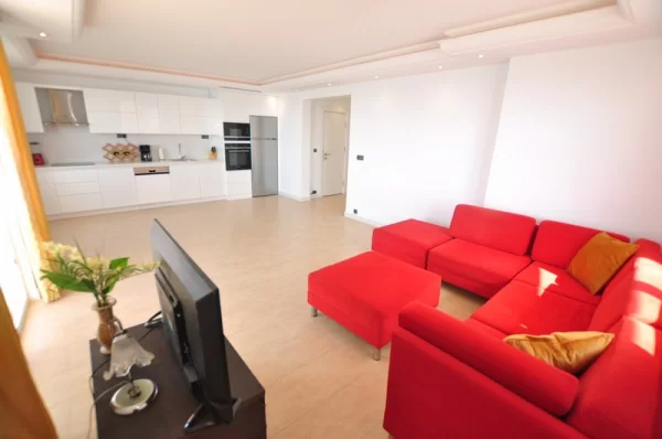  Nefes Kesen Manzara, Düşünceli Tasarım ve Olanaklar 2+1 Mobilyalı Daire