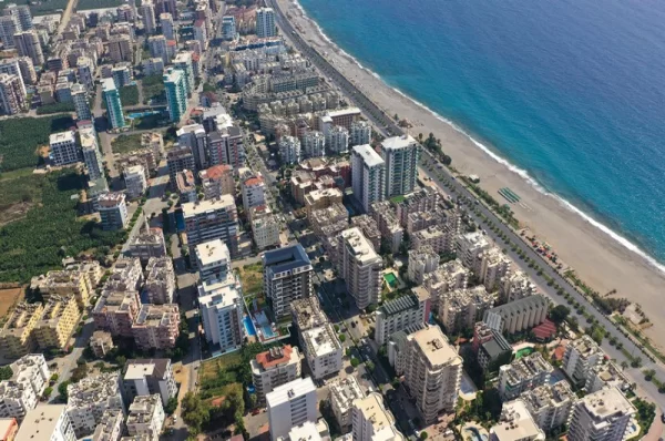 Just 100 Meters to Sea Newly Apartments and Penthouses for Sale in Alanya