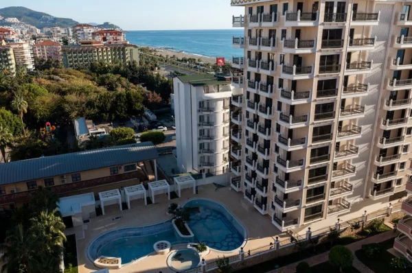 Embark on a Journey of Beachfront 2+1 Apartment and 3+1 Penthouses For Sale in Alanya