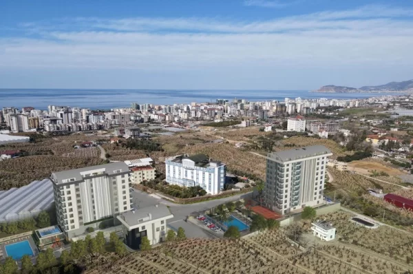 Named Life in the Garden Project with 1+1 Flats and 2+1 Penthouses Options for Sale in Alanya