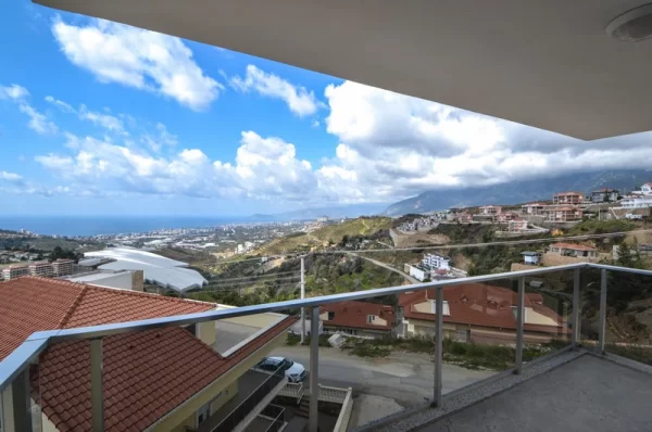 An Exceptional 3+2 Duplex with Panoramic Sea Views Property in Alanya Demirtas