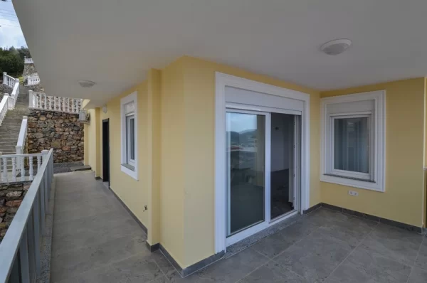 An Exceptional 3+2 Duplex with Panoramic Sea Views Property in Alanya Demirtas