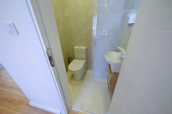 Alanya Kestel'de Satılık Olağanüstü 3 Yatak Odalı Tam Donanımlı Villa