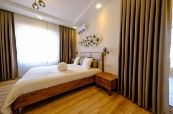 Alanya Kestel'de Satılık Olağanüstü 3 Yatak Odalı Tam Donanımlı Villa