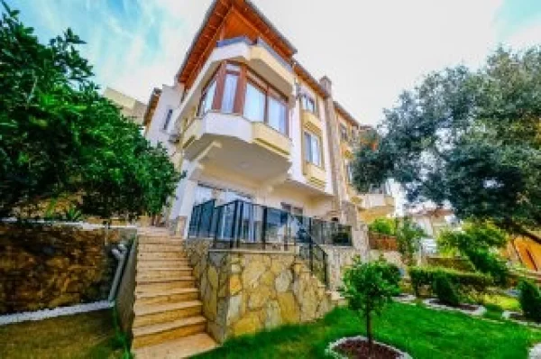 Extraordinary 3 Bedrooms Fully Equipped Villa for Sale in Kestel, Alanya