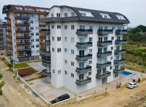 Konforun Karışımı Stil 1+1 ve 45 m2 Alanya Avsallar'da Satılık Ekonomik Daire