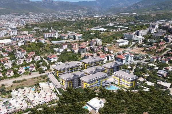 Alanya'da Yeni Tamamlanmış, Modern Mimarili 2+1 Satılık Gayrimenkullerini Keşfedin