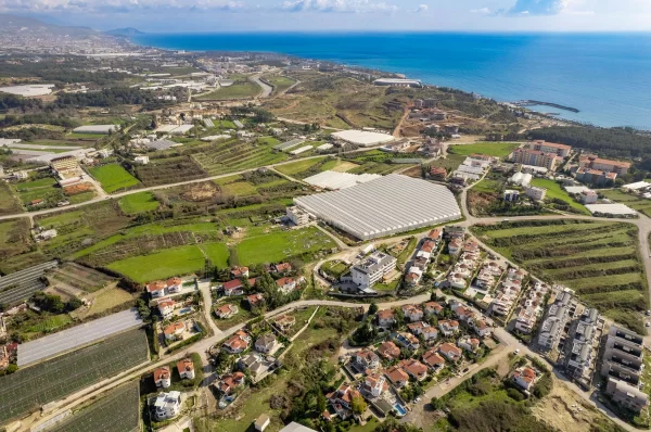 Luxurious 4+2 Triplex Villa with Pool in Alanya,Türkler