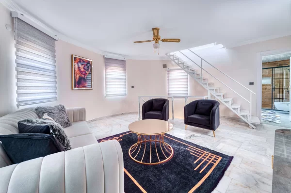 Luxurious 4+2 Triplex Villa with Pool in Alanya,Türkler