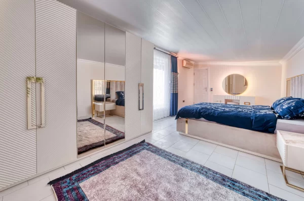 Luxurious 4+2 Triplex Villa with Pool in Alanya,Türkler