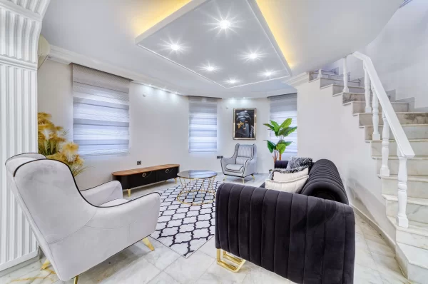 Luxurious 4+2 Triplex Villa with Pool in Alanya,Türkler