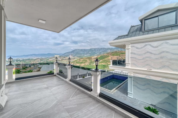 Kargicak Alanya'da Türk Vatandaşlığına Uygun Lüks Villa