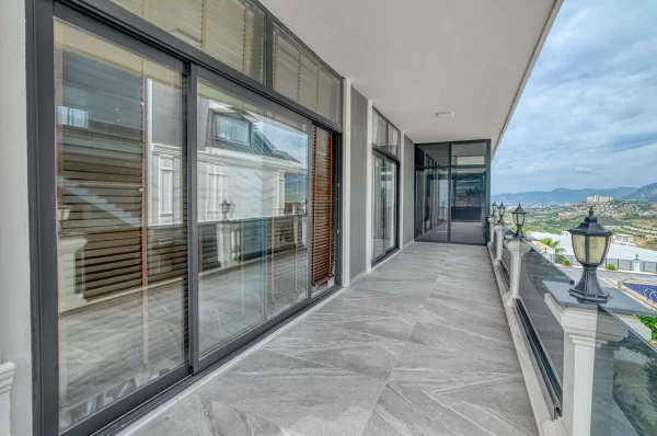 Luxury Villa in Kargicak Alanya with Turkish Citizenship Eligibility