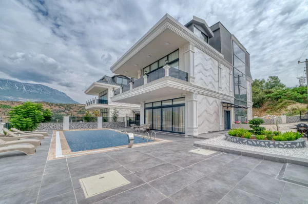 Luxury Villa in Kargicak Alanya with Turkish Citizenship Eligibility