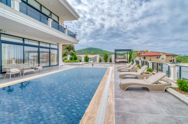 Luxury Villa in Kargicak Alanya with Turkish Citizenship Eligibility