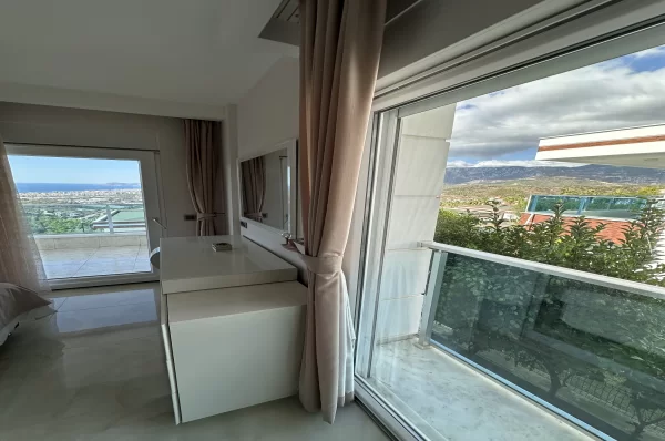 Kargicak Alanya'da Yatırım Fırsatı: 4+1 Daireler