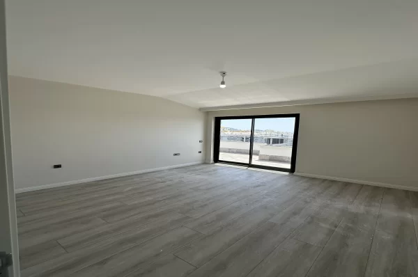 Luxurious 3 Bedroom Apartment in Mahmutlar Alanya