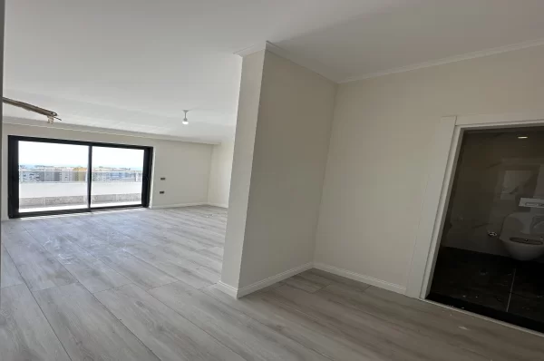 Luxurious 3 Bedroom Apartment in Mahmutlar Alanya