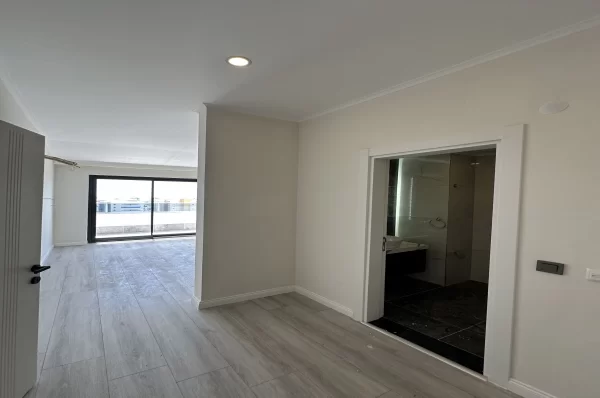 Luxurious 3 Bedroom Apartment in Mahmutlar Alanya