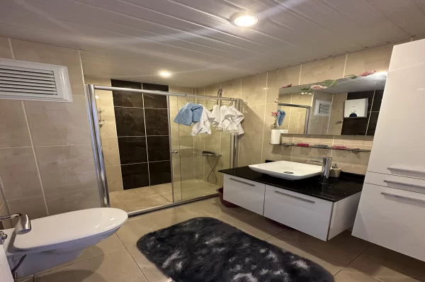 Luxury Apartment in Mahmutlar Alanya with Sea and Mountain Views