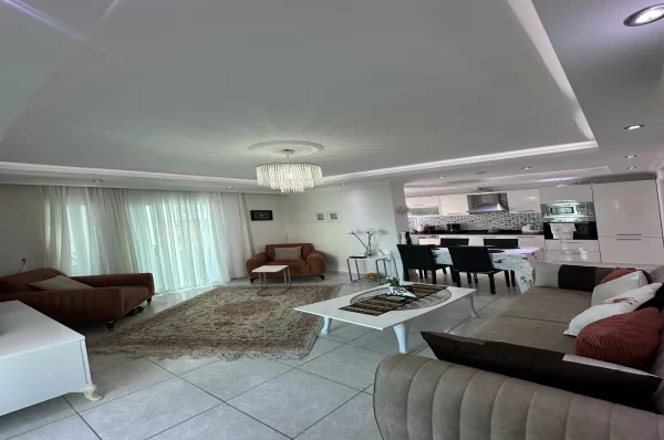 Mahmutlar Alanya 2+1 Daire ile Konforlu Yaşam