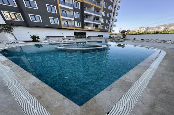 Современная недвижимость в Mahmutlar Alanya с роскошными удобствами